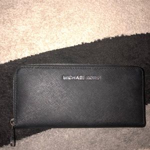 Black Michael Kors wallet